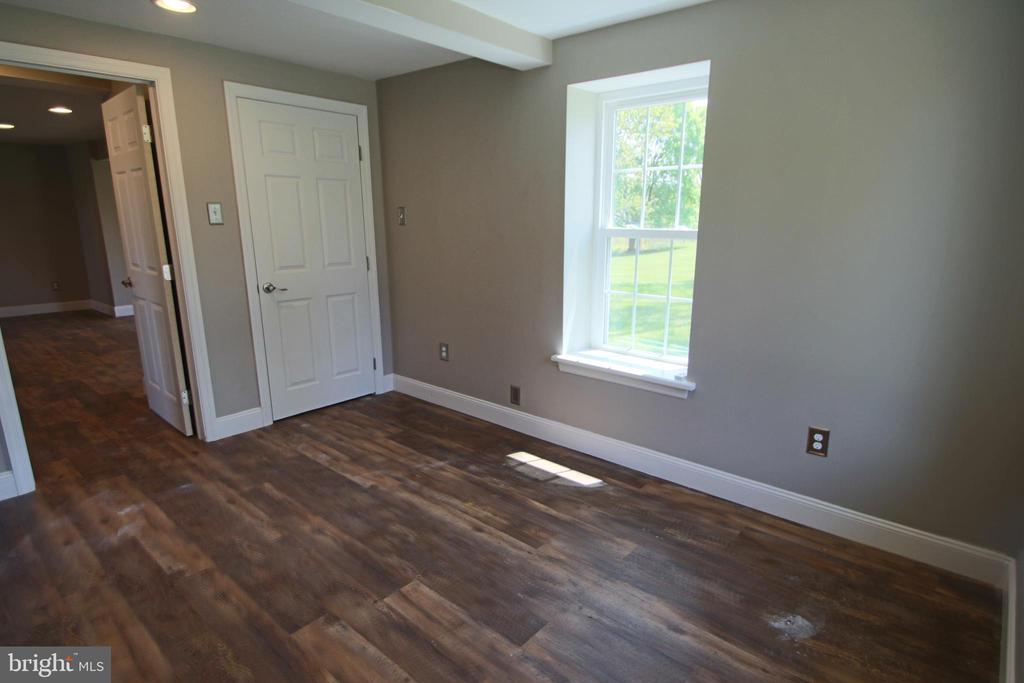 363 MAIN STREET Unit: UNIT A