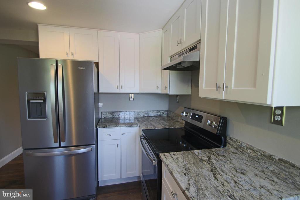 363 MAIN STREET Unit: UNIT A