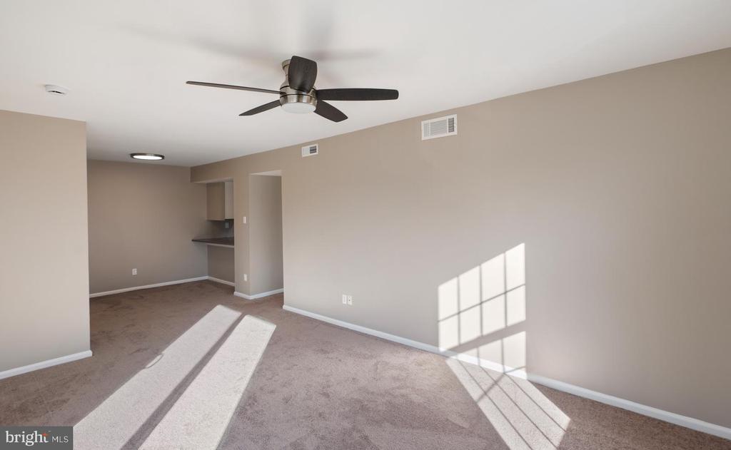 170 OBERLIN TERRACE Unit: 14-Q