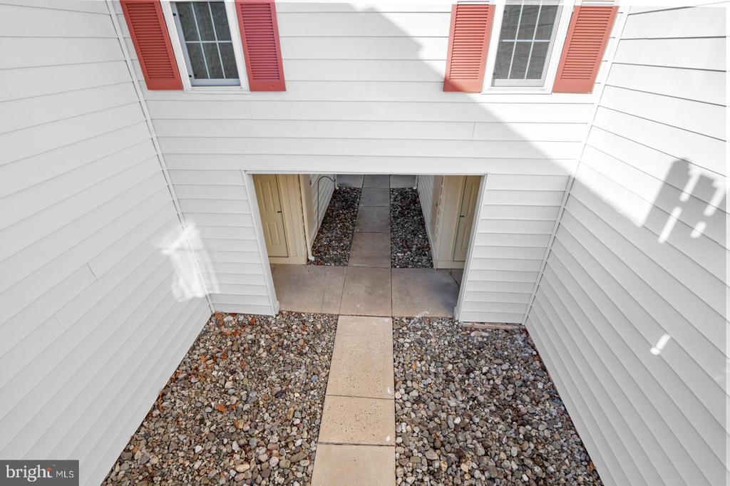 170 OBERLIN TERRACE Unit: 14-Q