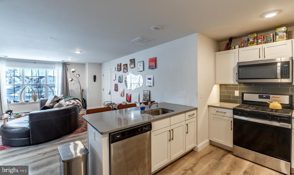 3052 GOSHEN DRIVE Unit: M73 L