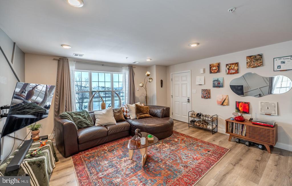 3052 GOSHEN DRIVE Unit: M73 L
