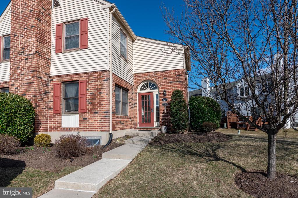 121 WILLIAM PENN Unit: 121