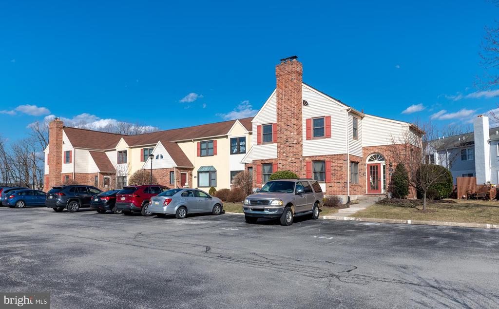 121 WILLIAM PENN Unit: 121