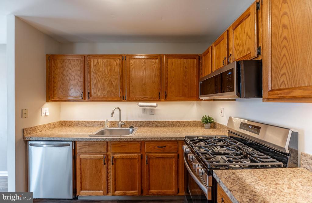 121 WILLIAM PENN Unit: 121