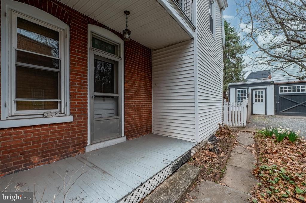 43 BEECH STREET