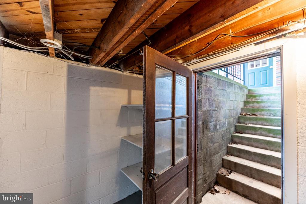 109 WALNUT STREET