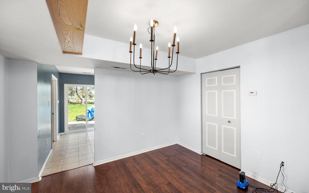 112 STEPHANIE LANE