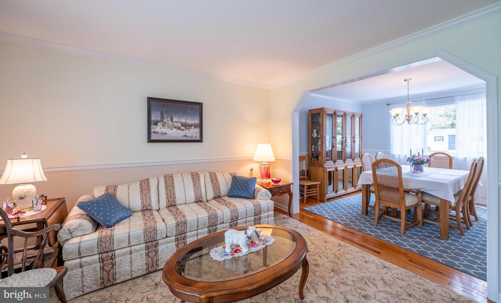 2658 ANTHONY DRIVE