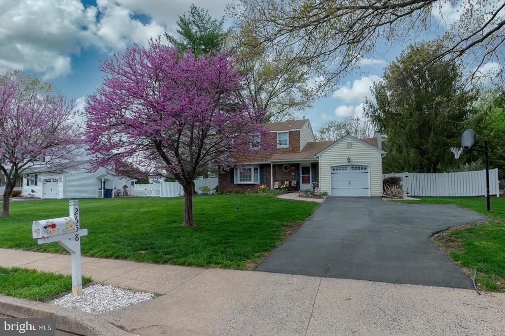 2658 ANTHONY DRIVE