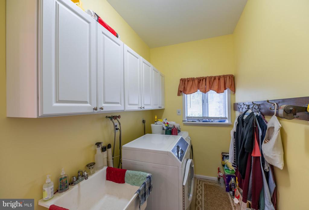 2658 ANTHONY DRIVE