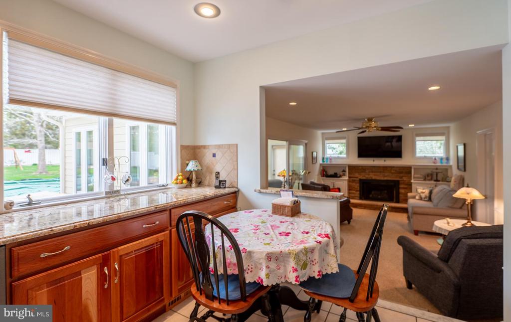 2658 ANTHONY DRIVE