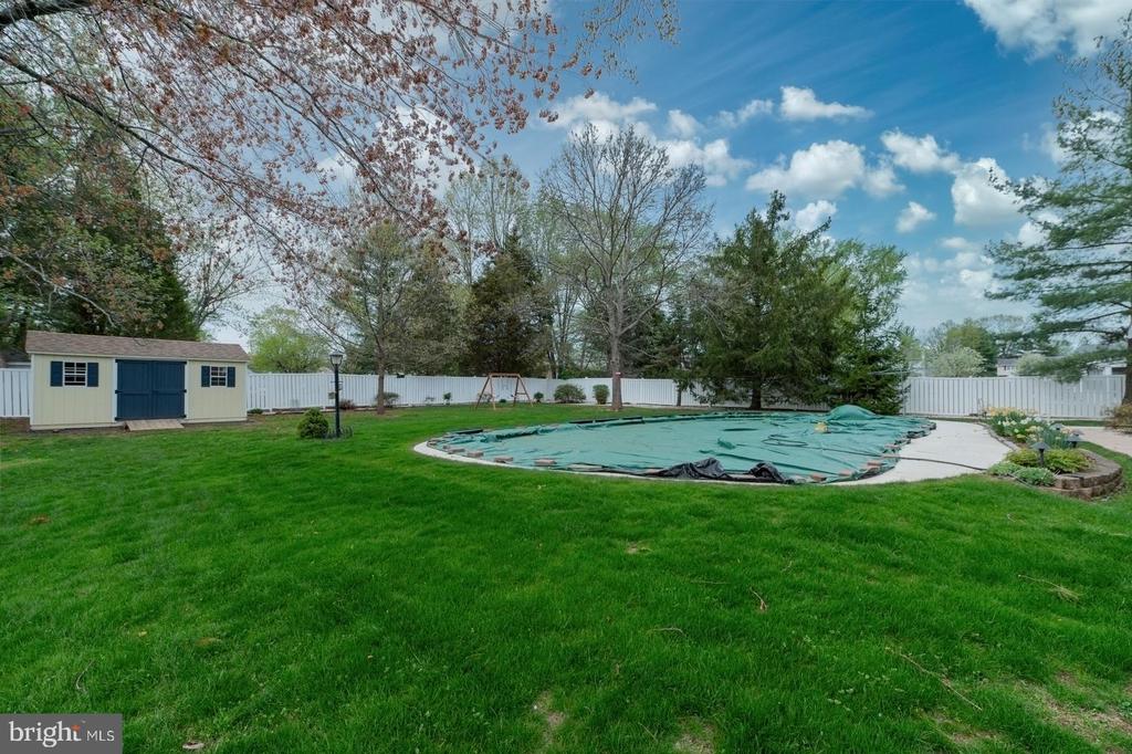 2658 ANTHONY DRIVE
