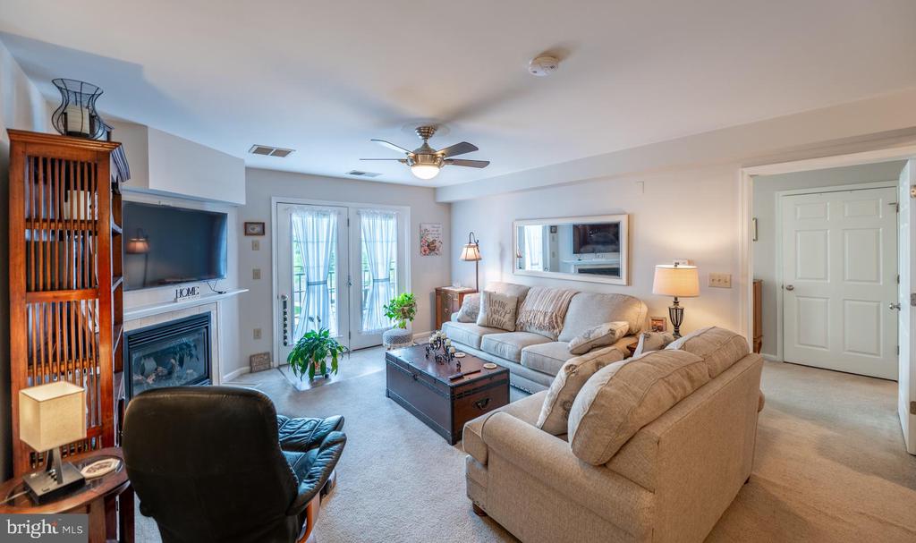 3930 ASHLAND DRIVE Unit: 238