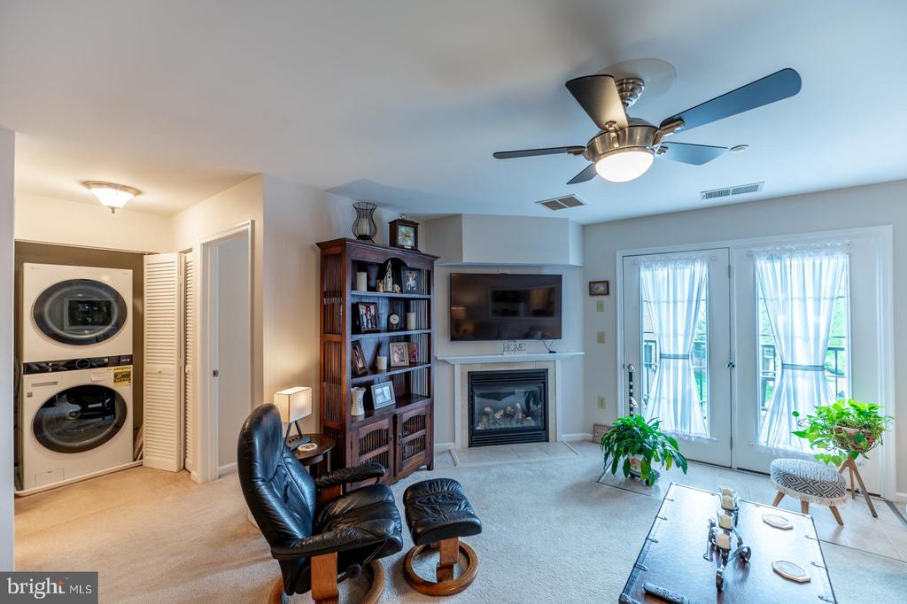 3930 ASHLAND DRIVE Unit: 238