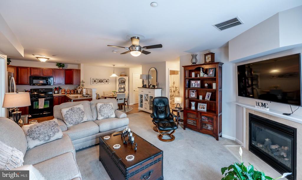 3930 ASHLAND DRIVE Unit: 238