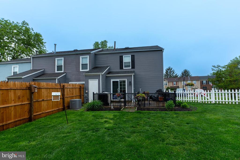 73 HUNT DRIVE