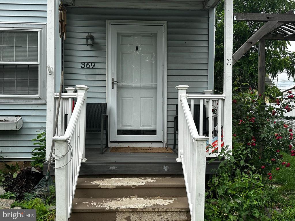 369 SOUTH STREET