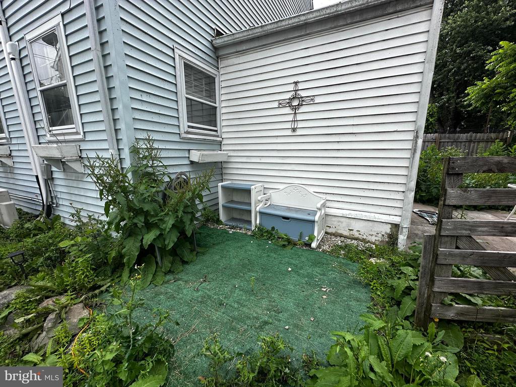 369 SOUTH STREET