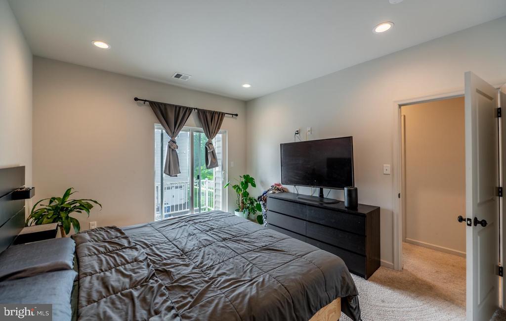 3089 DAVENPORT WAY Unit: M75 L
