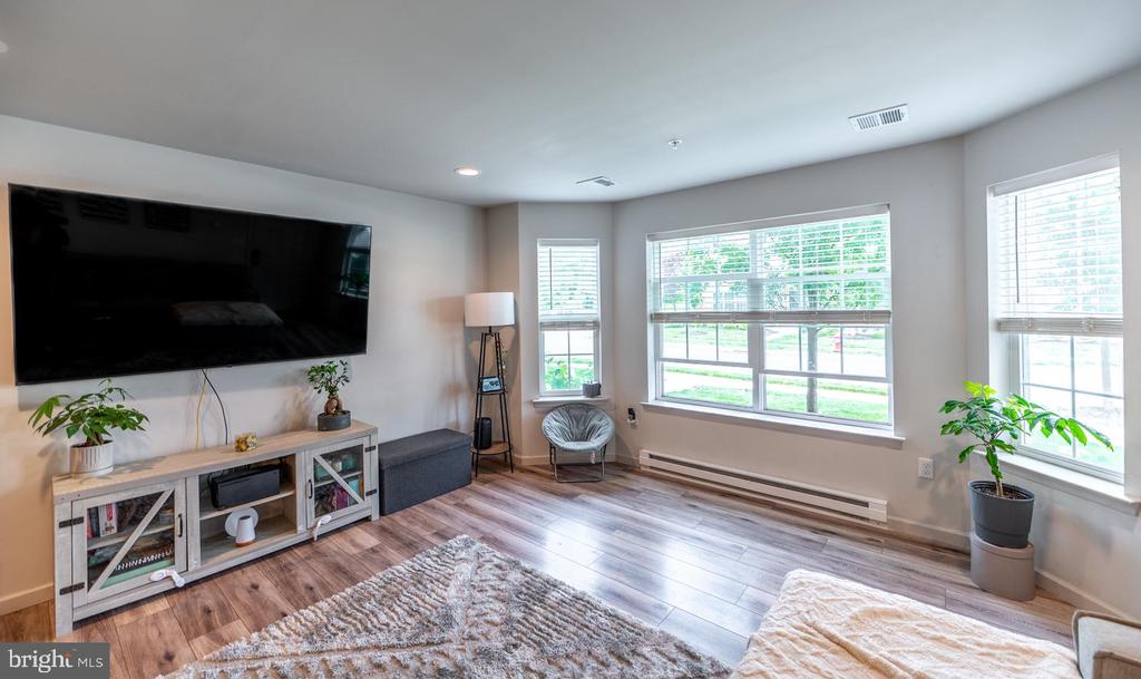 3089 DAVENPORT WAY Unit: M75 L