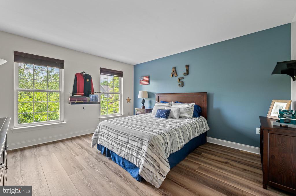 113 STEINBRIGHT DRIVE