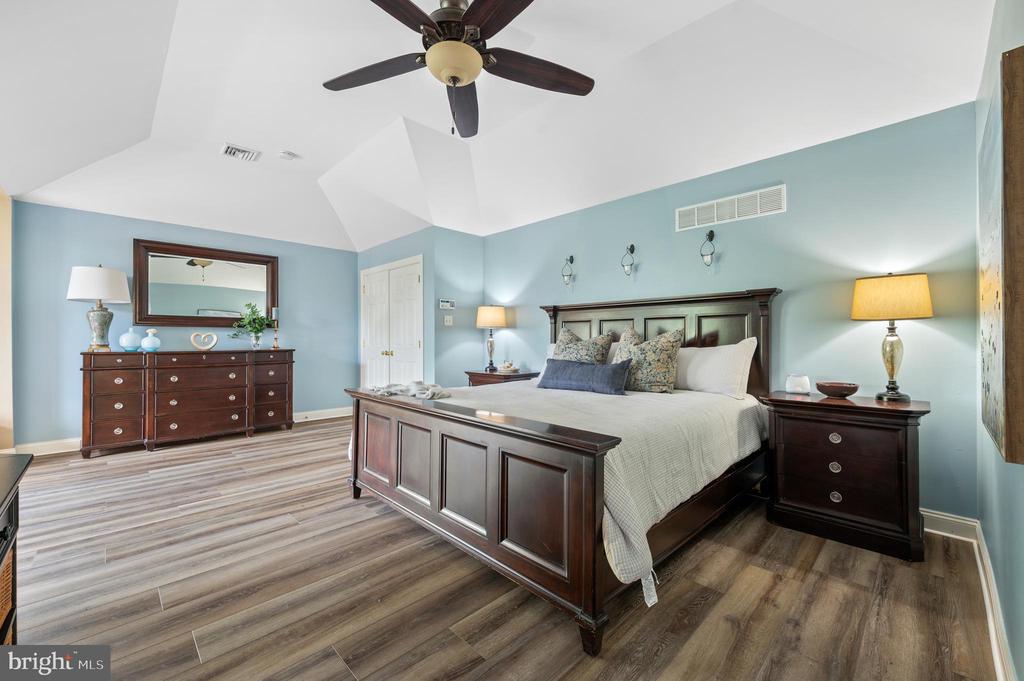 113 STEINBRIGHT DRIVE