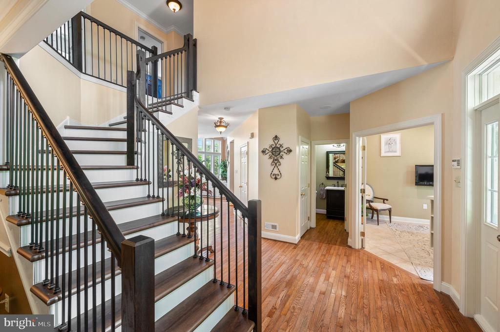 113 STEINBRIGHT DRIVE