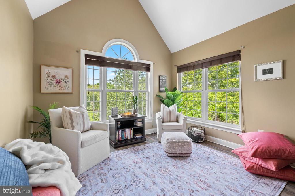 113 STEINBRIGHT DRIVE