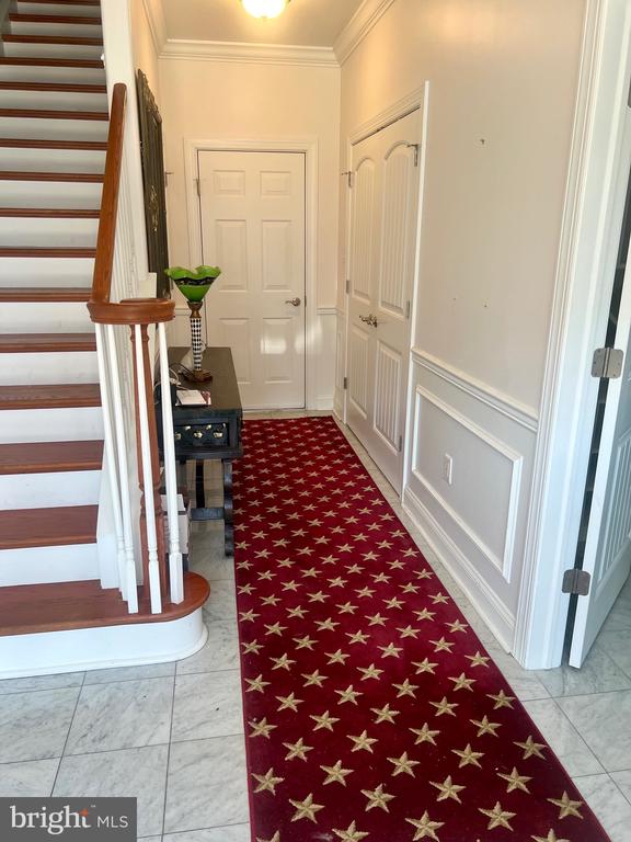 712 MILL STREET