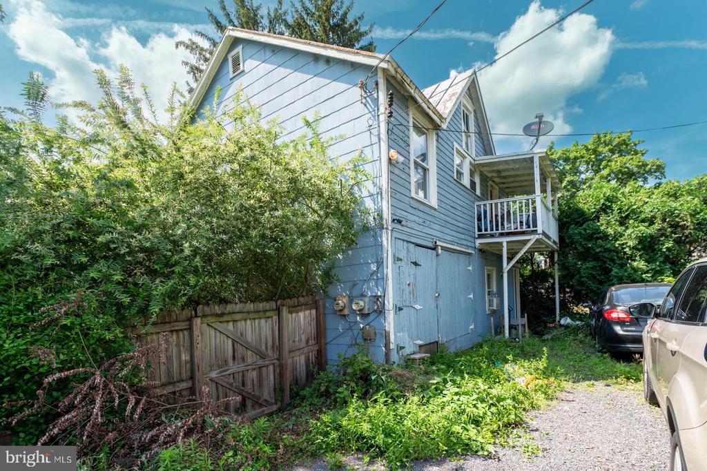 151 CHESTNUT STREET