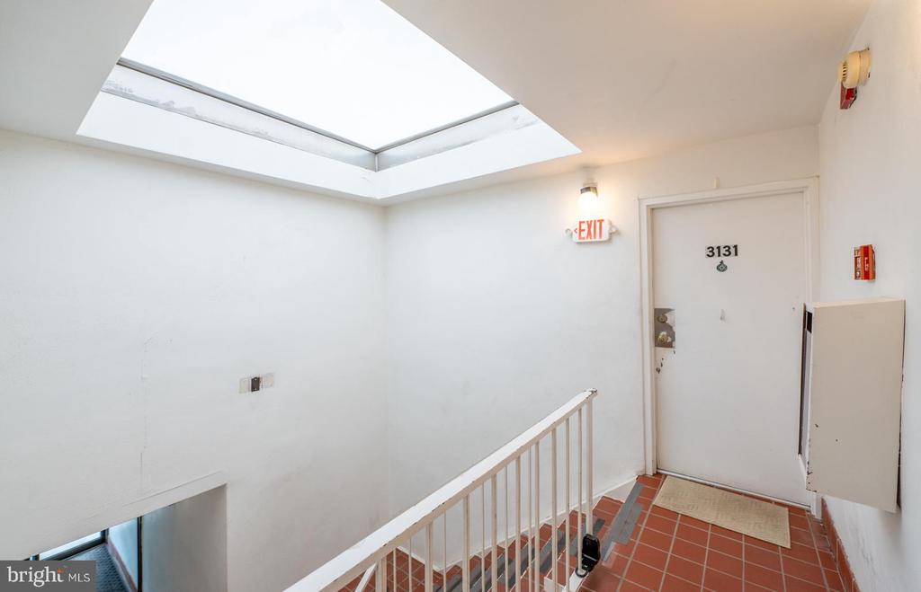 3131 FOREST LANE Unit: E-20