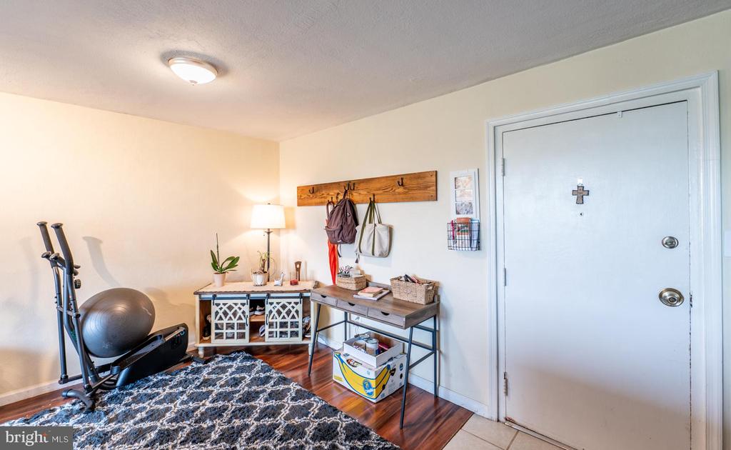 3121 FOREST LANE Unit: D-10