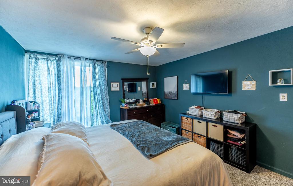 3121 FOREST LANE Unit: D-10