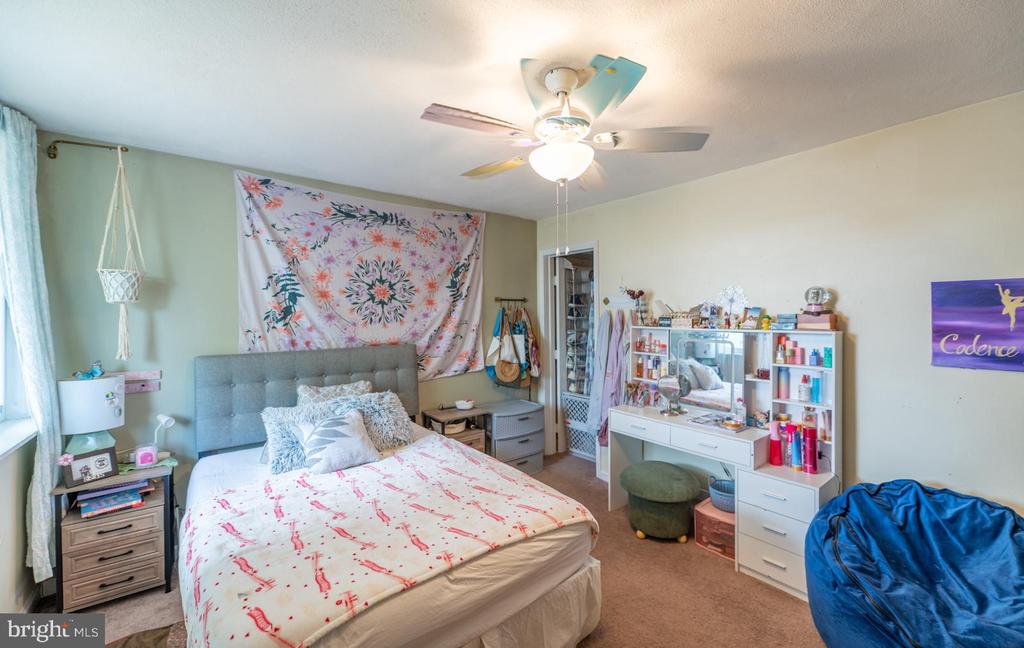3121 FOREST LANE Unit: D-10