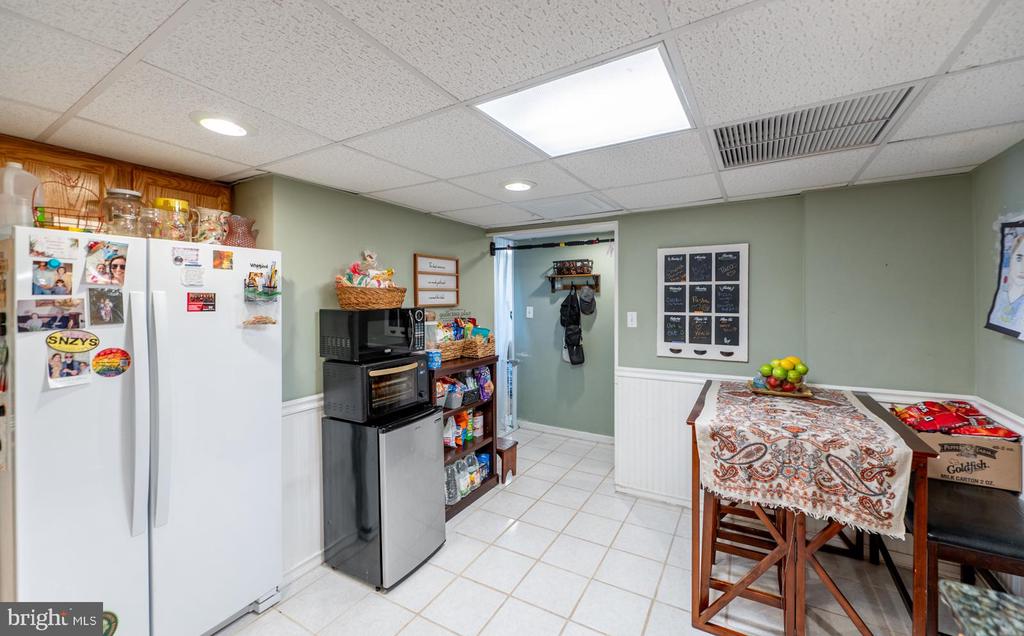 3121 FOREST LANE Unit: D-10
