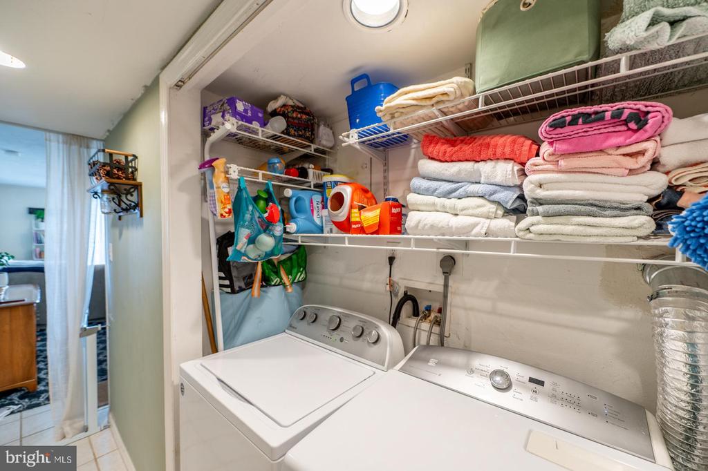 3121 FOREST LANE Unit: D-10