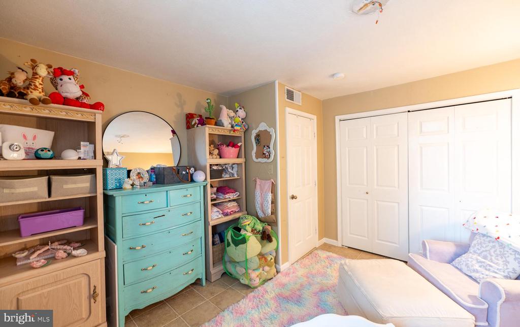 3121 FOREST LANE Unit: D-10