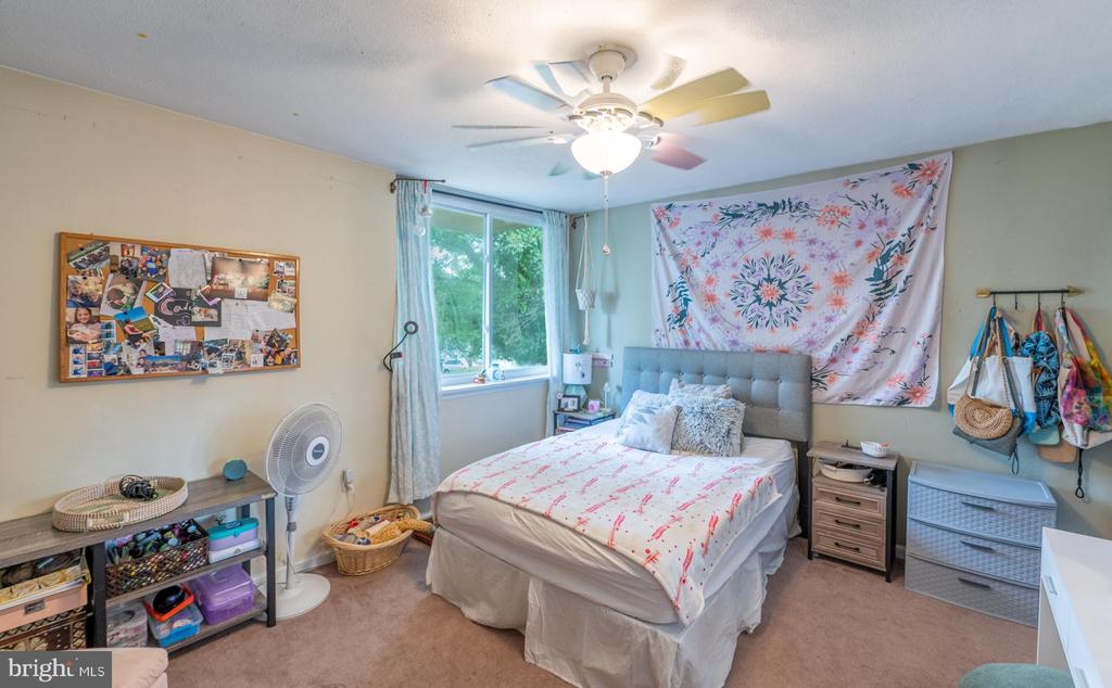 3121 FOREST LANE Unit: D-10