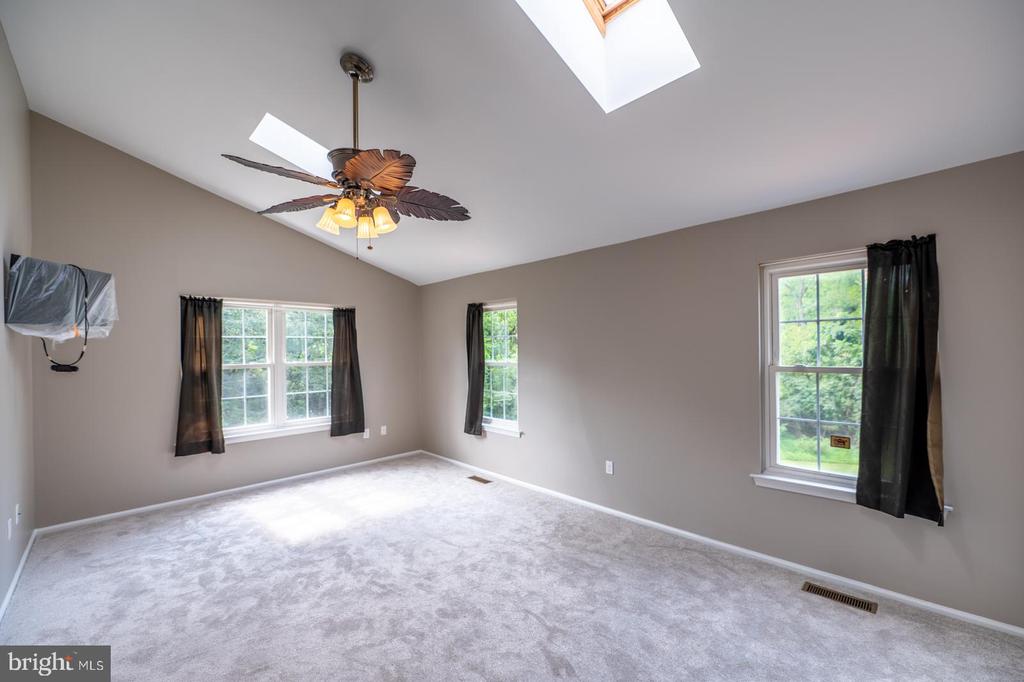 148 IRON BARK COURT