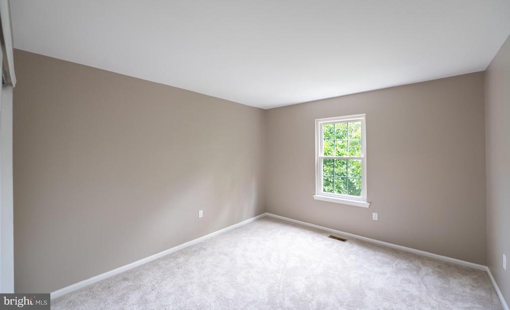 148 IRON BARK COURT