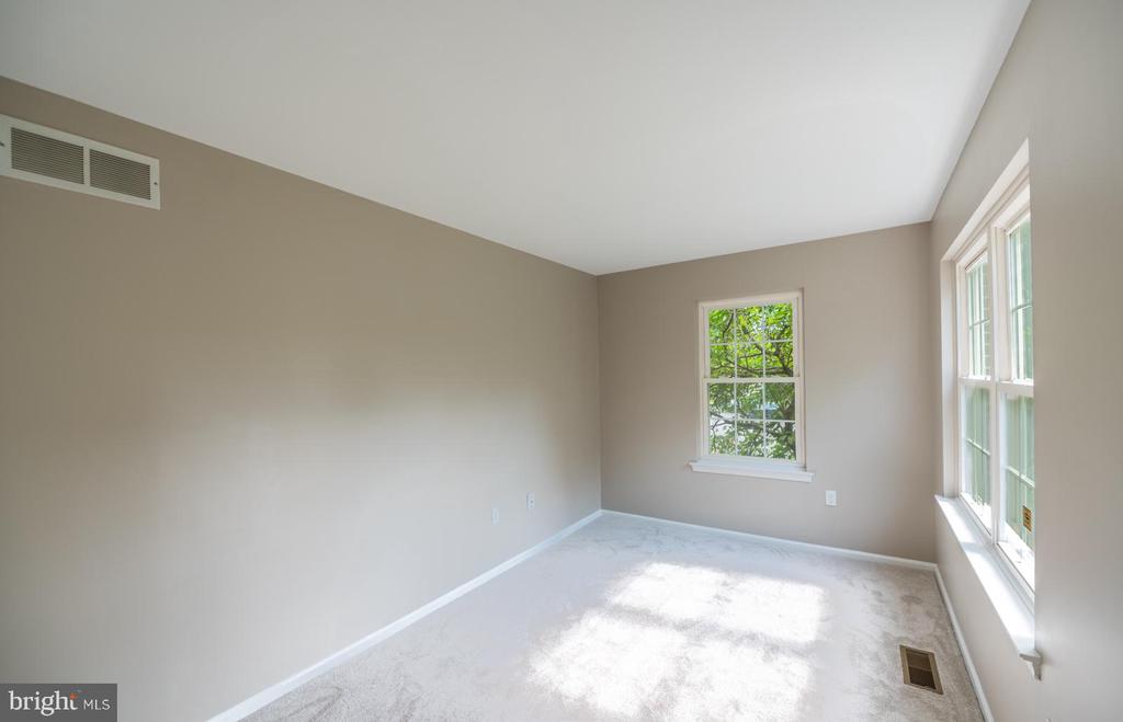 148 IRON BARK COURT