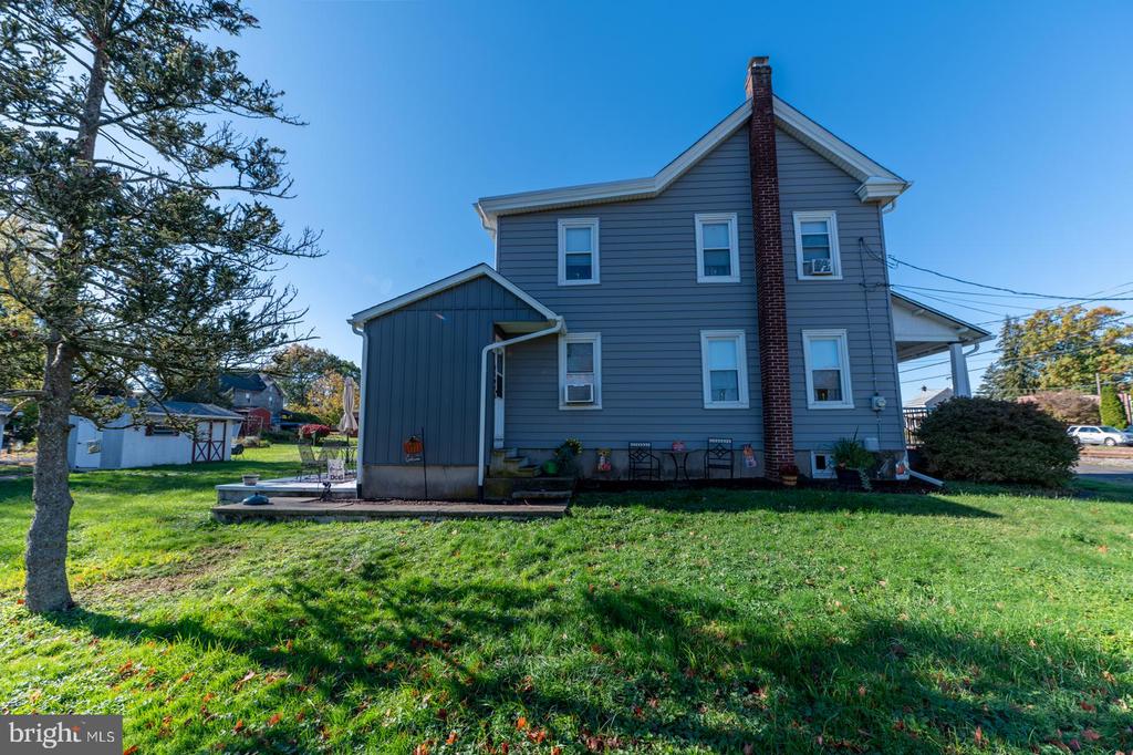 119 E BROAD STREET