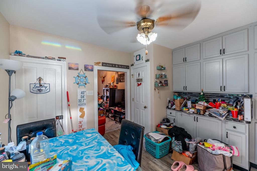 119 E BROAD STREET