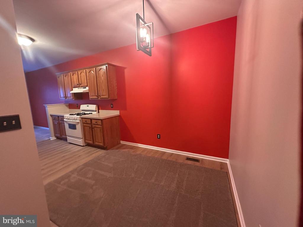 937 CHOLET DRIVE