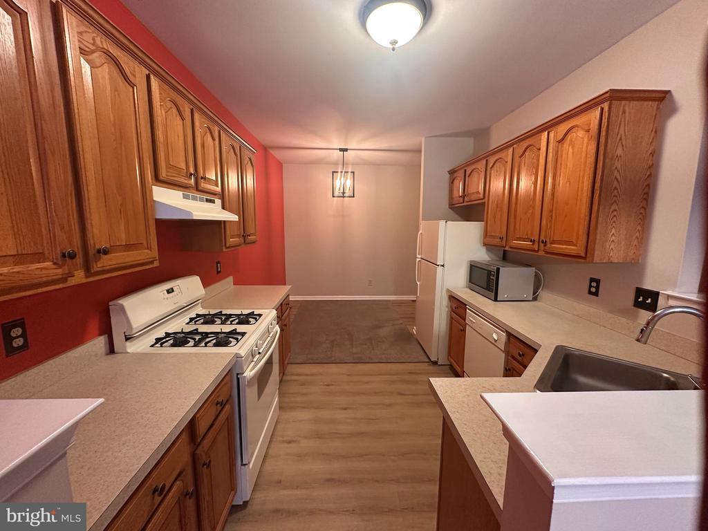 937 CHOLET DRIVE