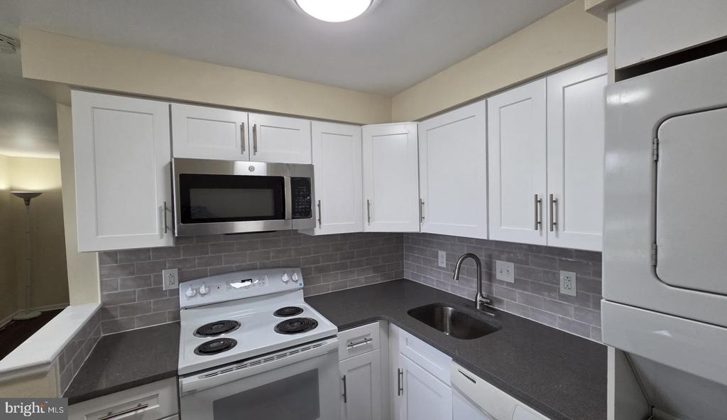 200 PRINCE FREDERICK STREET Unit: M3
