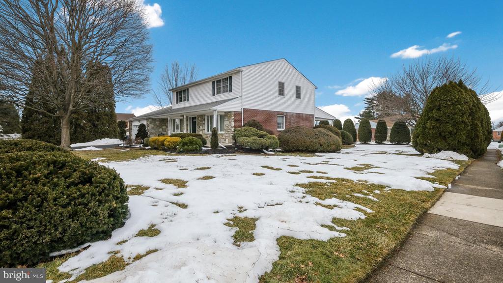 799 BOBWHITE LANE