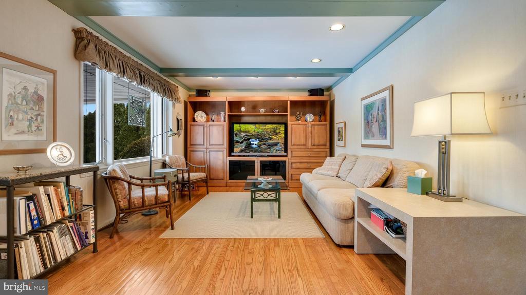 799 BOBWHITE LANE