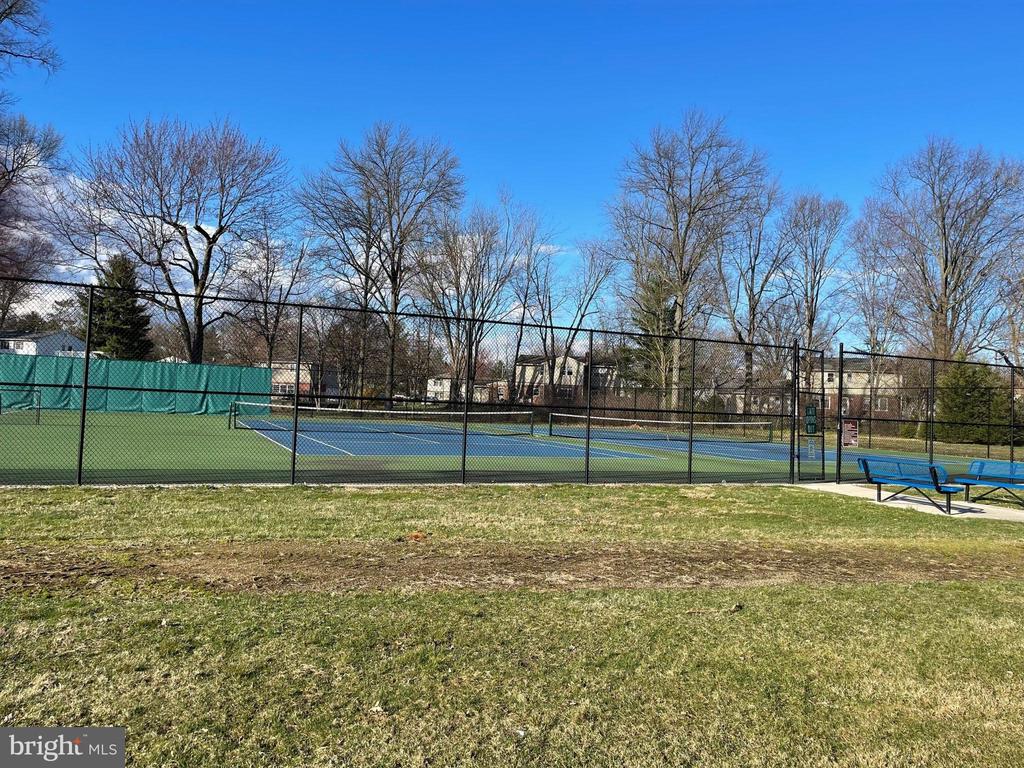 799 BOBWHITE LANE